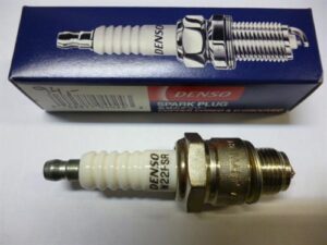 zapalovací svíčka DENSO W22FSR