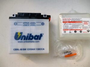 motobaterie 12V , CB9L-B, 9Ah, 130A, konvenční 135x75x139