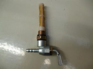 kohout paliva - závit M14, boční vývod S22/ČZ