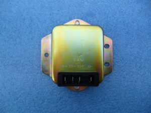 Regulátor dobíjení 14V/75W