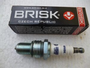 zapalovací svíčka LR12C řada Super,BRISK