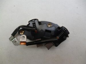 držák uhlíků dynama 6V - komplet ( Jawa,ČZ )