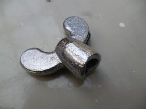 Křídlová matice brzdy M6 (ocel-zinek)
