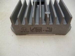 regulátor R64 pro magnetku 6V ( Jawa.ČZ ) Vape