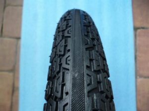 pneu 2,25-16 F-877 (2PR)