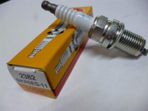 Zapalovací svíčka NGK BKR5ES-11