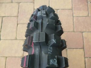 pneu 16-110/90 Yuanxing - CROSS